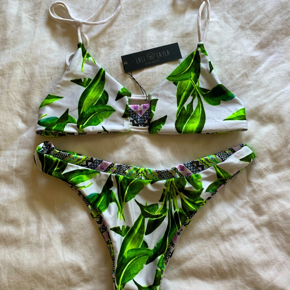 Lali & Layla reversible bikini